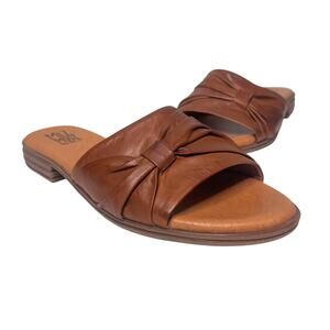 Miz Mooz Daisey Ruched Leather Slide Flat Sandal 39